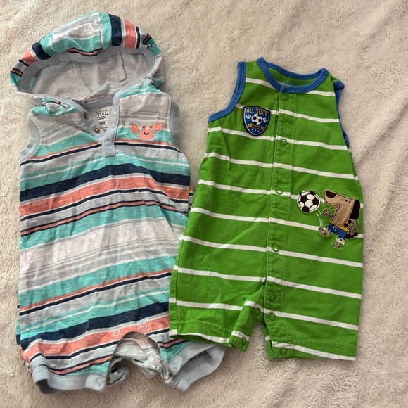 8 Assorted Baby Rompers Set - Picture 5 of 8